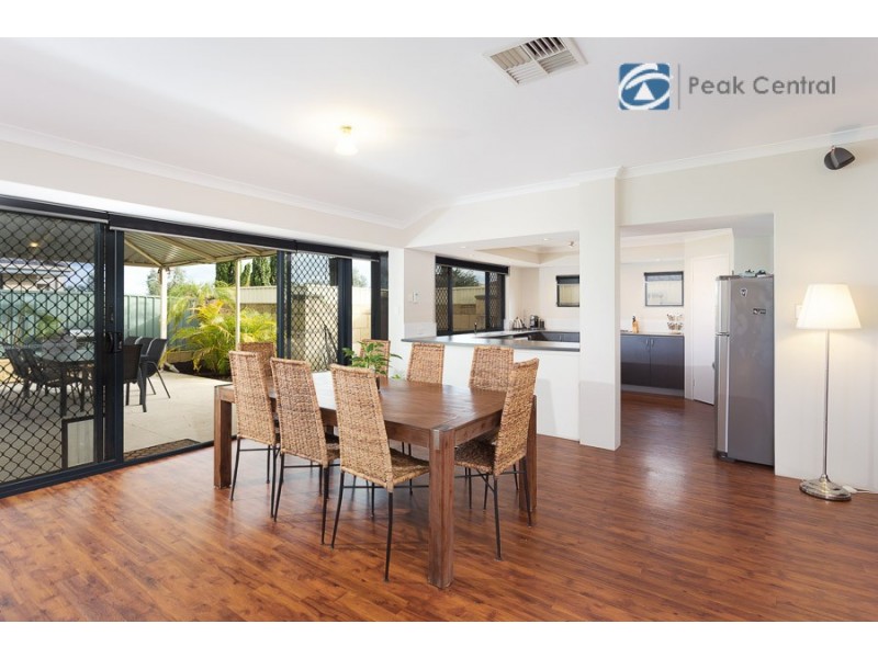 2 Bendee Drive, Atwell WA 6164