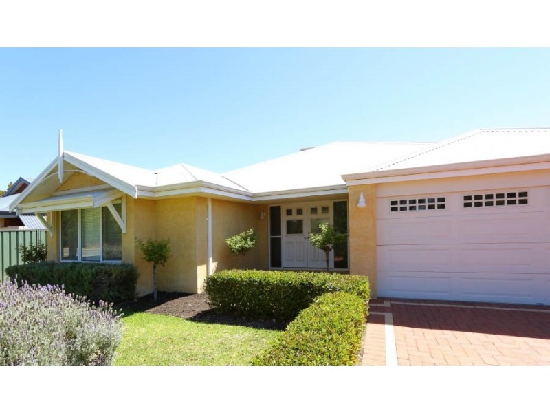 224 Tapper Road, Atwell WA 6164