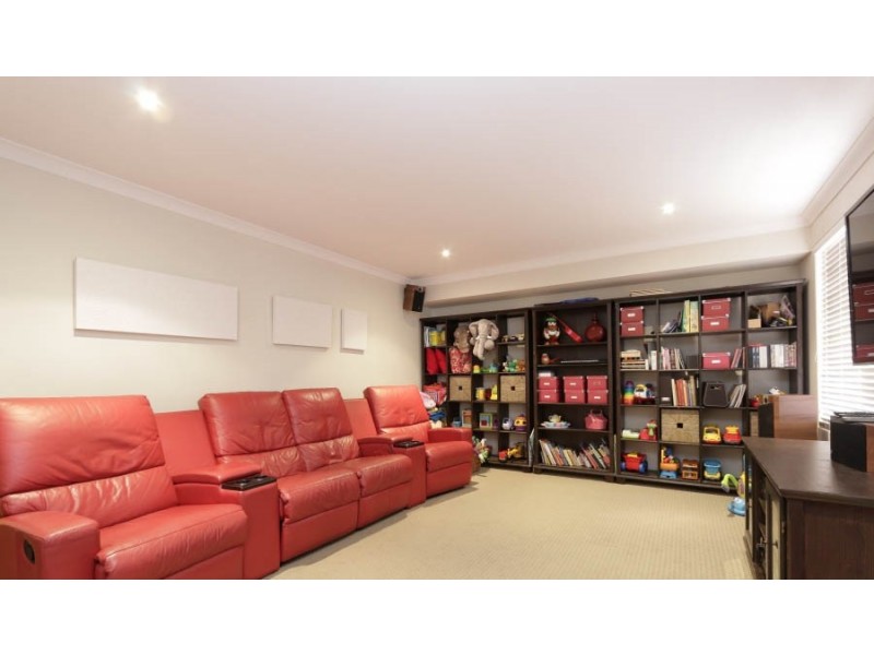 224 Tapper Road, Atwell WA 6164