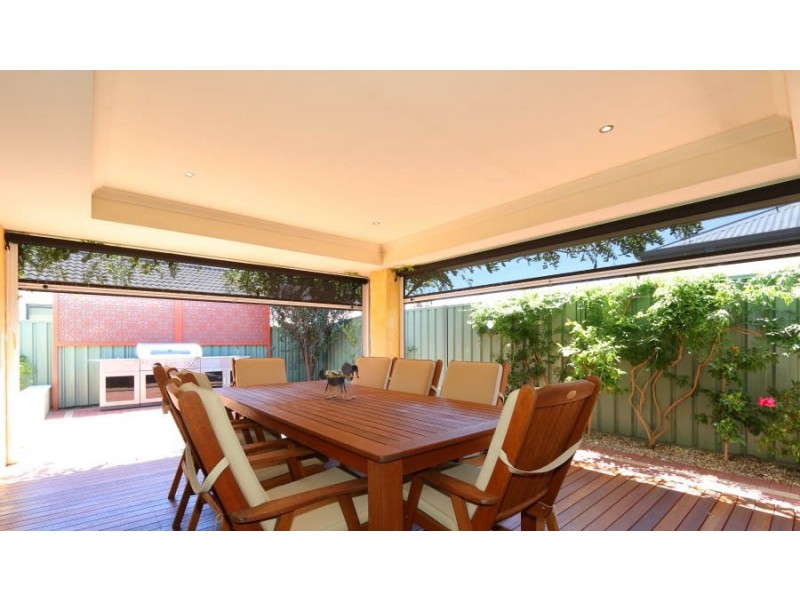 224 Tapper Road, Atwell WA 6164