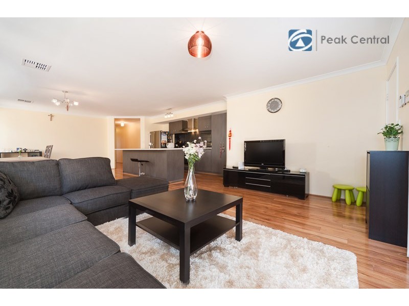 50 Gaebler Road, Hammond Park WA 6164