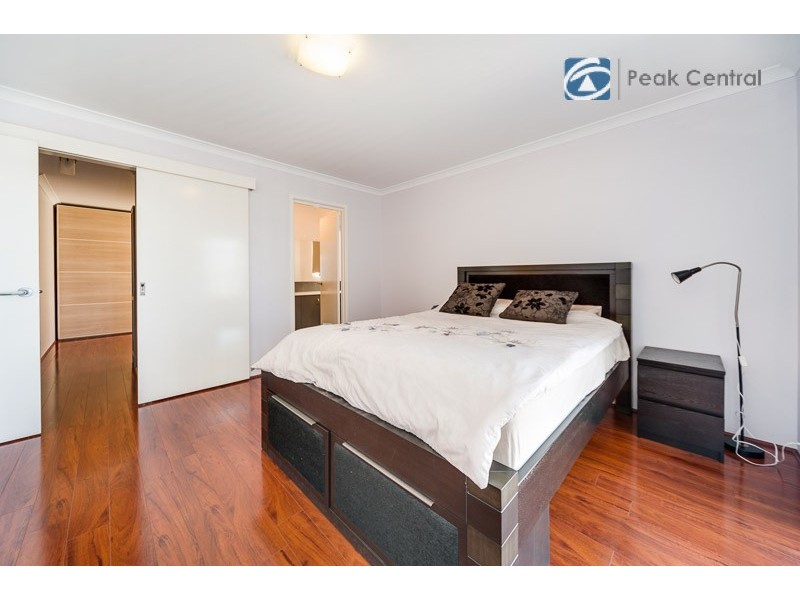 50 Gaebler Road, Hammond Park WA 6164