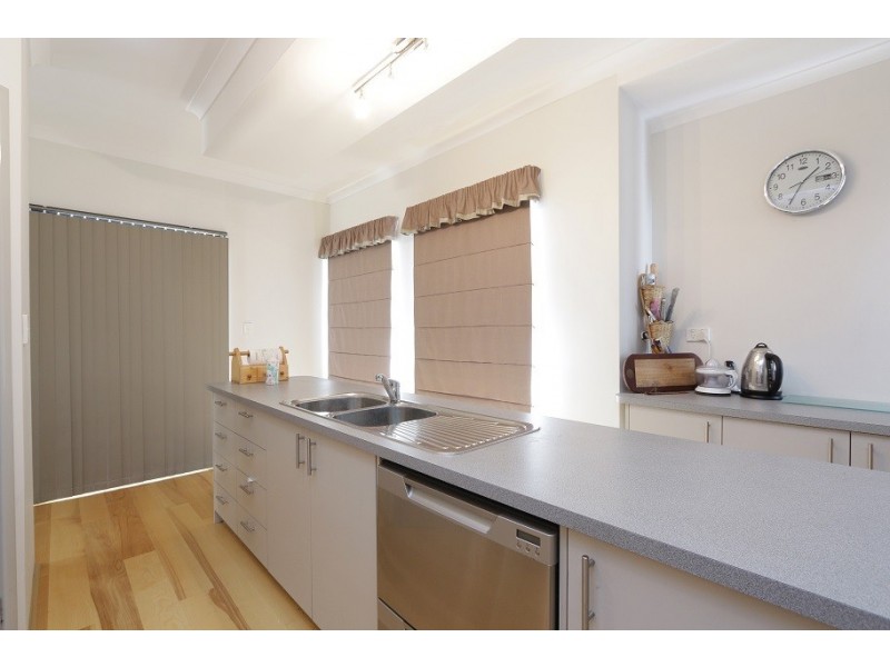 71 Peregrine Circle, Beeliar WA 6164