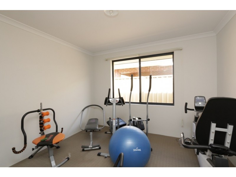 71 Peregrine Circle, Beeliar WA 6164