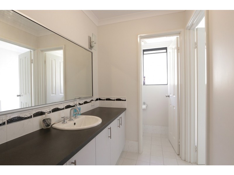 71 Peregrine Circle, Beeliar WA 6164