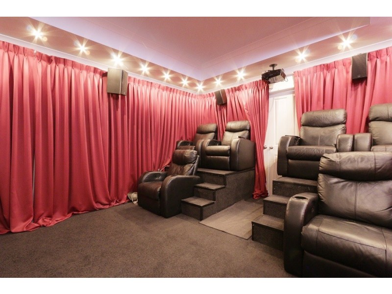 71 Peregrine Circle, Beeliar WA 6164