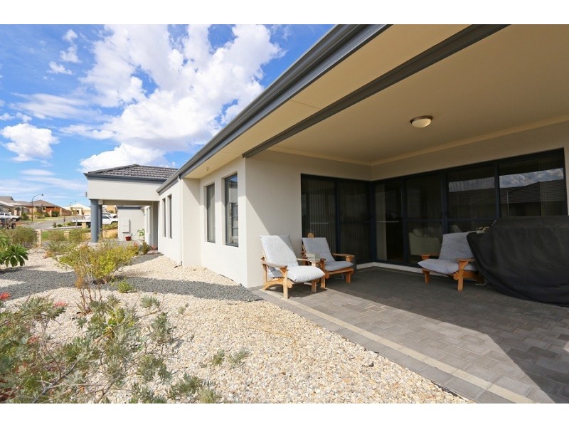 71 Peregrine Circle, Beeliar WA 6164