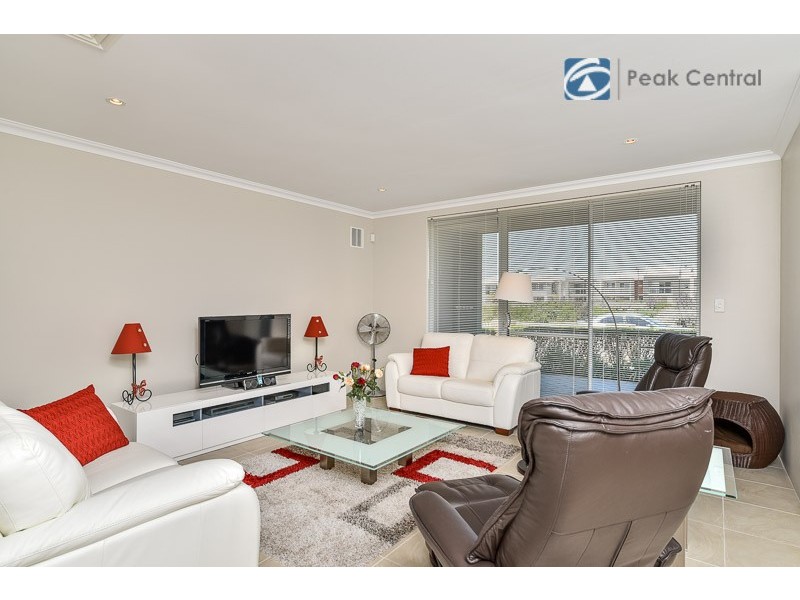 28 Congenial Loop, Atwell WA 6164