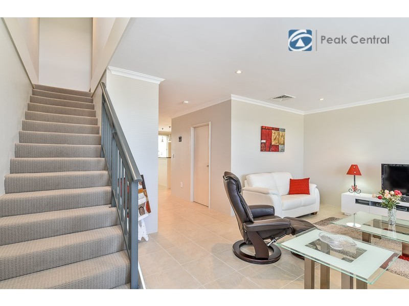 28 Congenial Loop, Atwell WA 6164