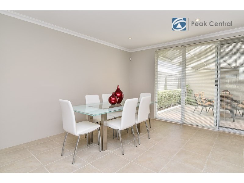 28 Congenial Loop, Atwell WA 6164