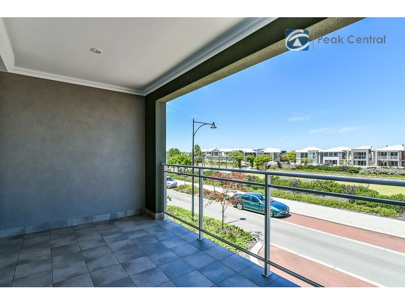 28 Congenial Loop, Atwell WA 6164