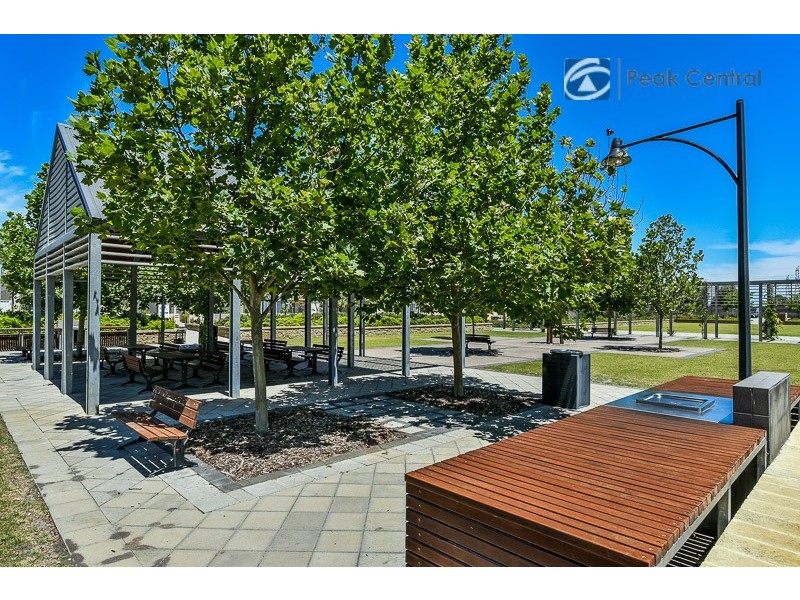 28 Congenial Loop, Atwell WA 6164