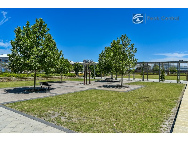 28 Congenial Loop, Atwell WA 6164