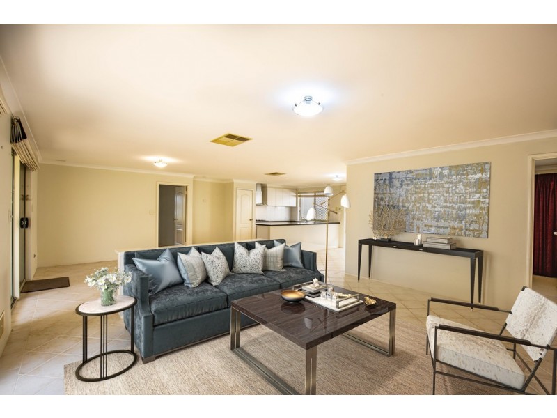 36 Brenchley Drive, Atwell WA 6164