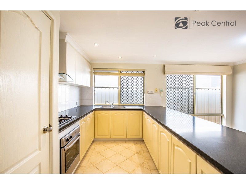 36 Brenchley Drive, Atwell WA 6164