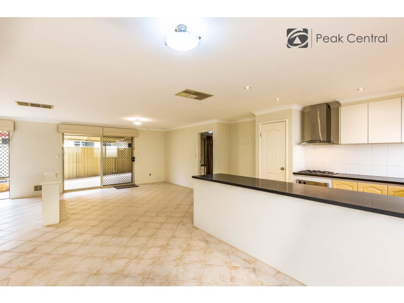 36 Brenchley Drive, Atwell WA 6164