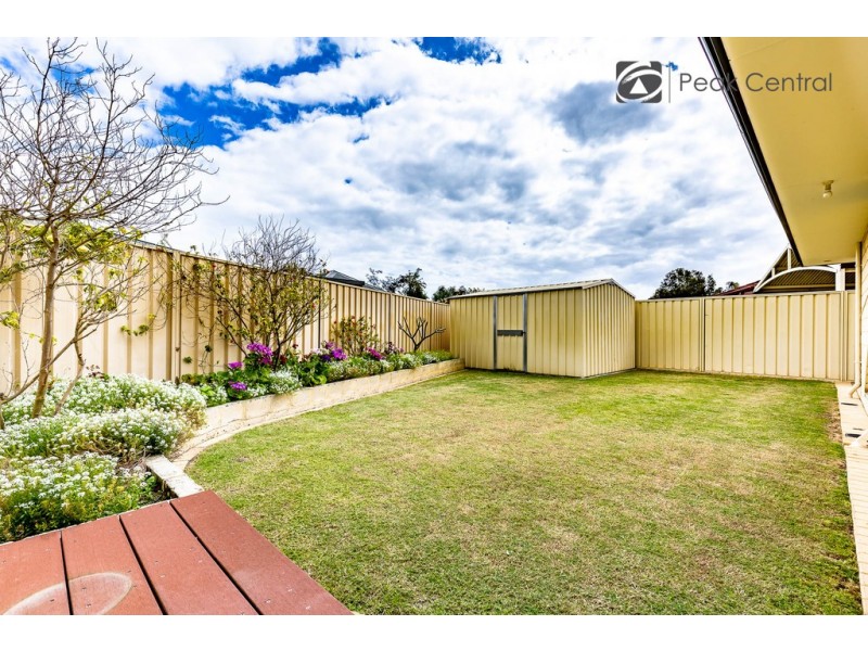 36 Brenchley Drive, Atwell WA 6164