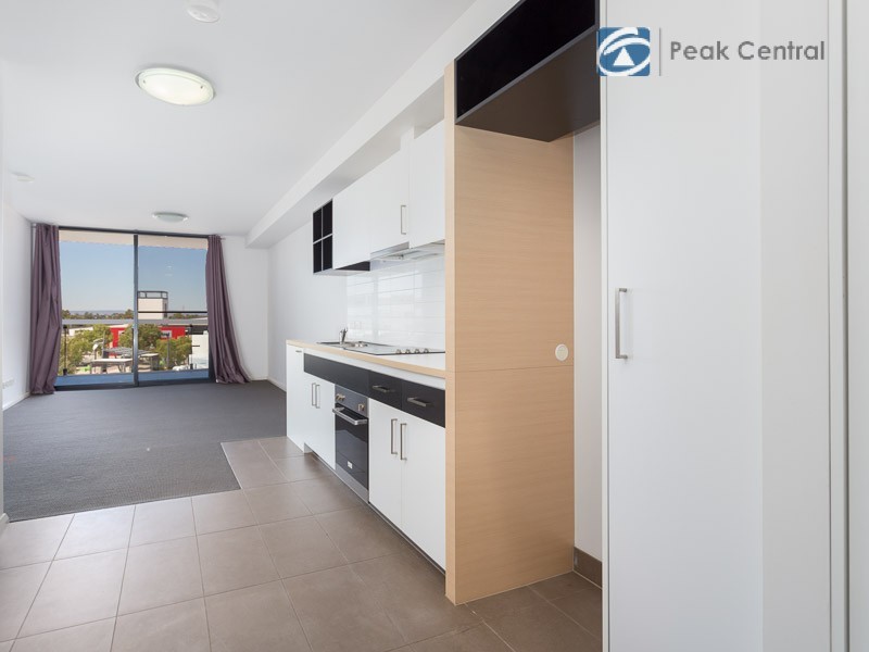 32/20 Signal Tce, Cockburn Central WA 6164