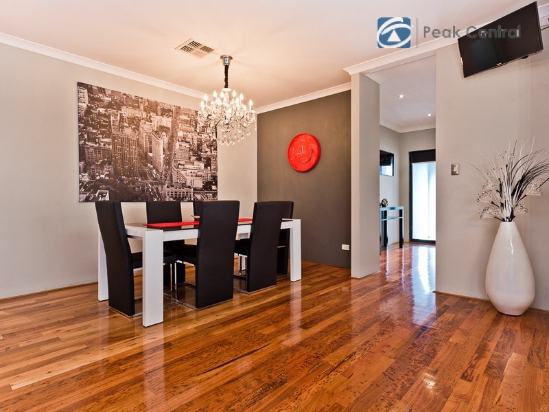 23 Cornforth Way, Piara Waters WA 6112
