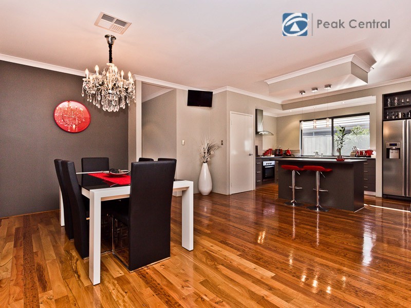 23 Cornforth Way, Piara Waters WA 6112