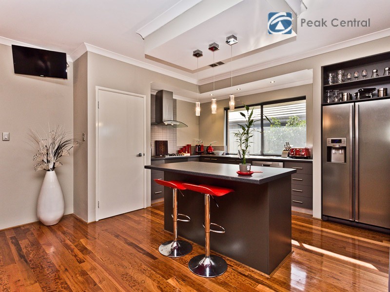 23 Cornforth Way, Piara Waters WA 6112