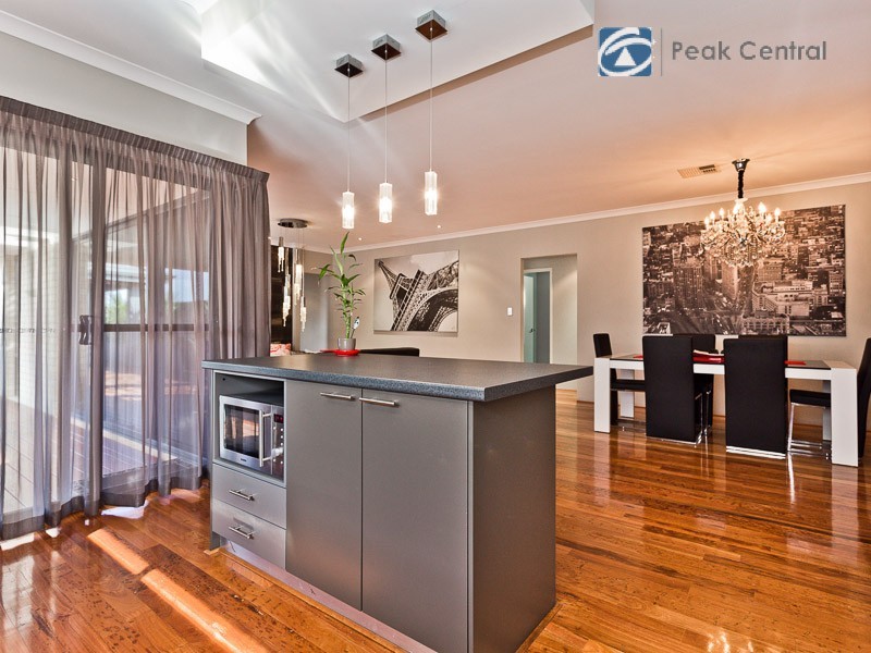 23 Cornforth Way, Piara Waters WA 6112