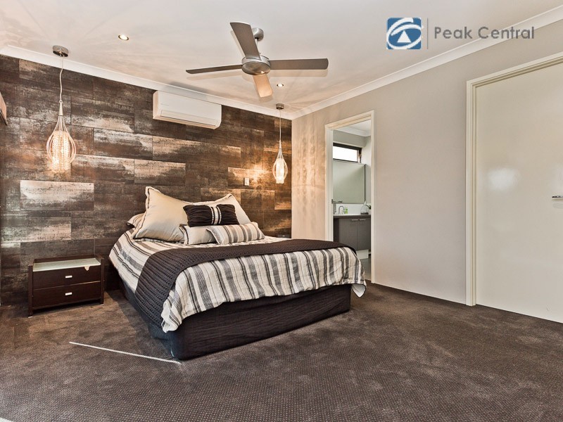 23 Cornforth Way, Piara Waters WA 6112