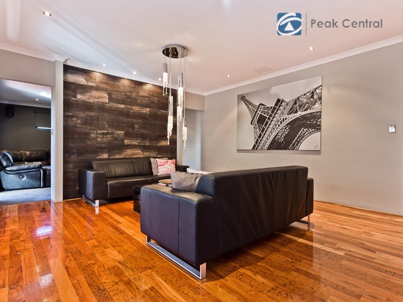 23 Cornforth Way, Piara Waters WA 6112