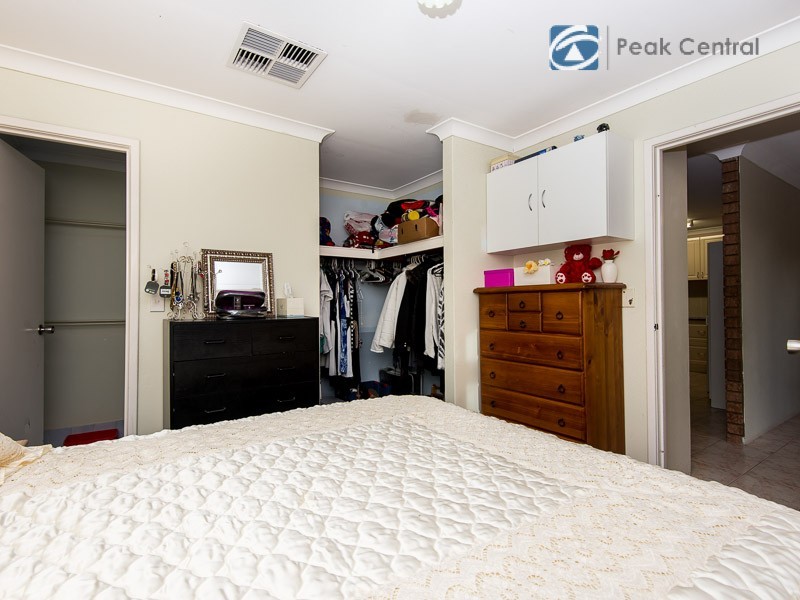 36 Kemmish Avenue, Parmelia WA 6167