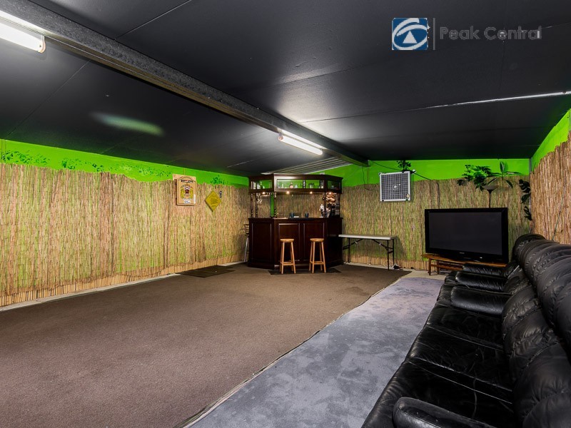 36 Kemmish Avenue, Parmelia WA 6167