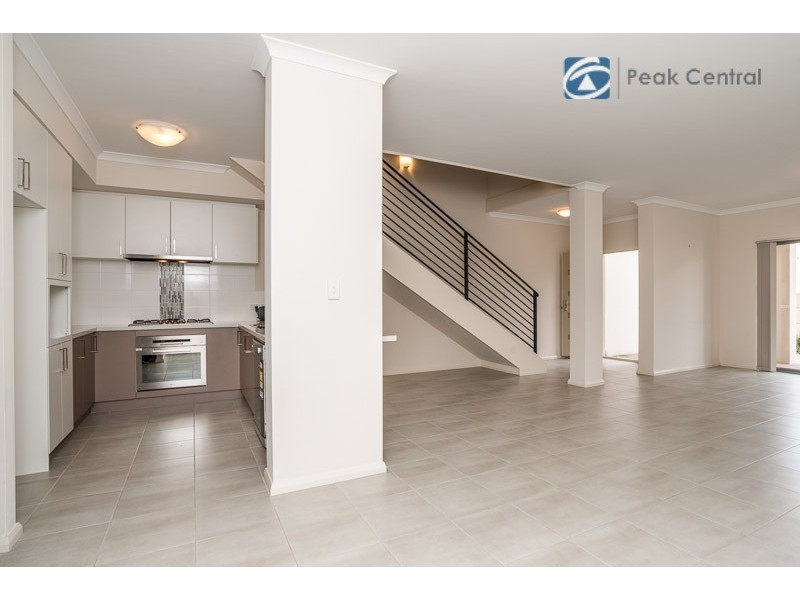 Unit 2/65 Baler Court, Hammond Park WA 6164