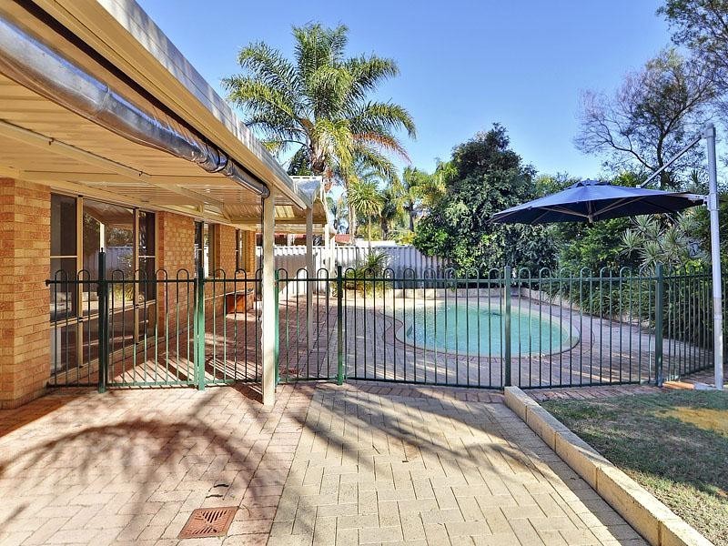 3 Ballard Mews, Success WA 6164