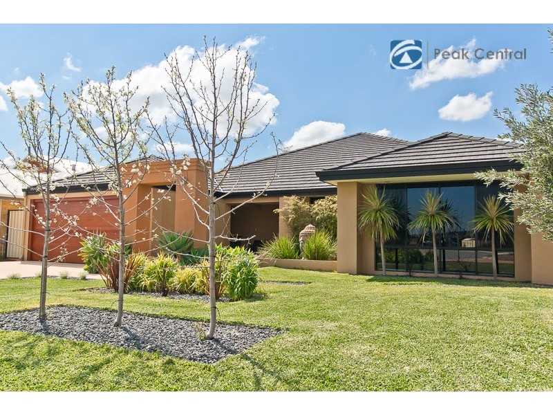 14 Plymouth Corner, Success WA 6164