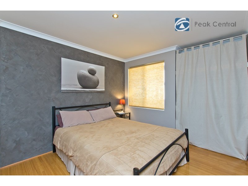 14 Plymouth Corner, Success WA 6164