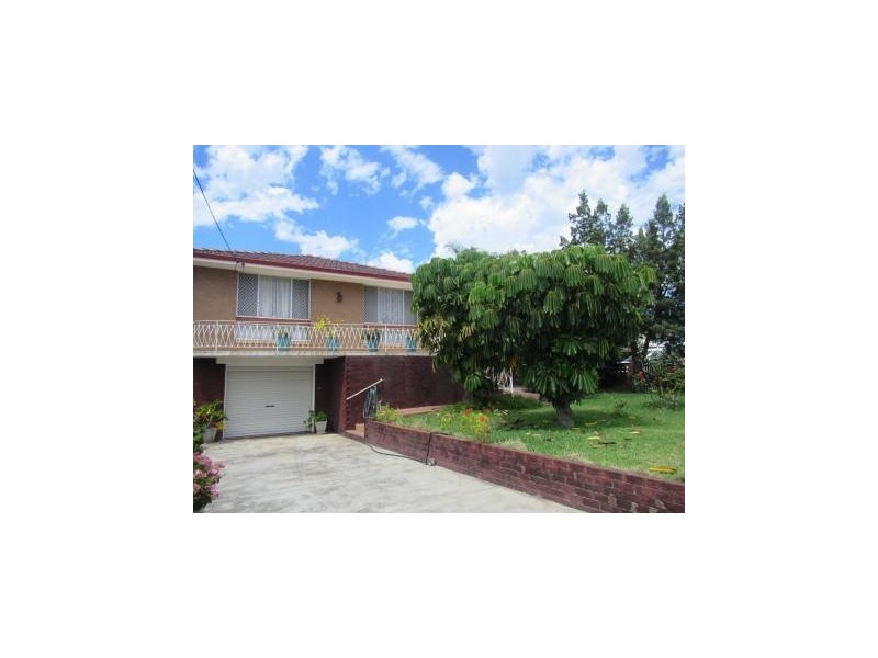 305 South Street, Hilton WA 6163