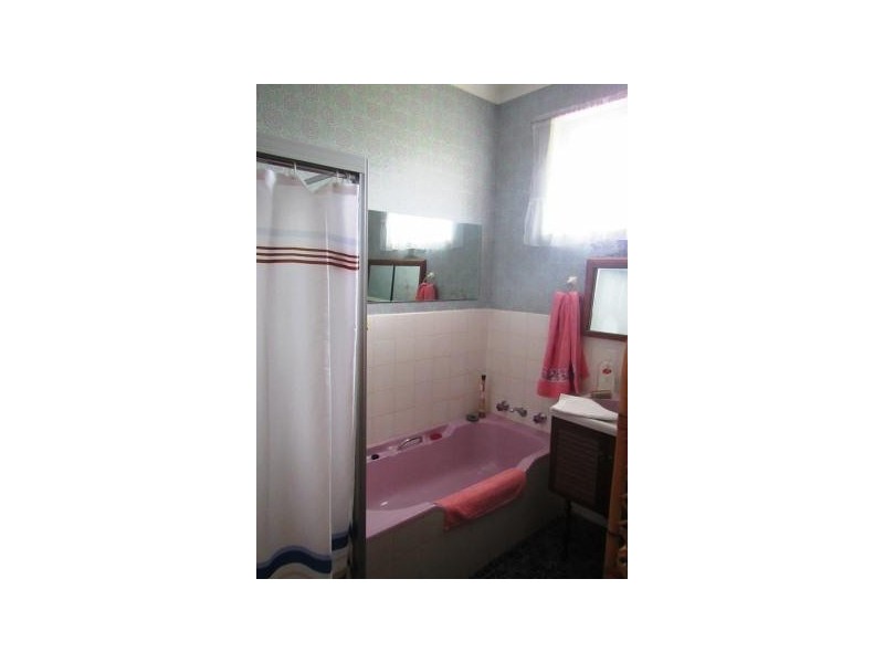 305 South Street, Hilton WA 6163