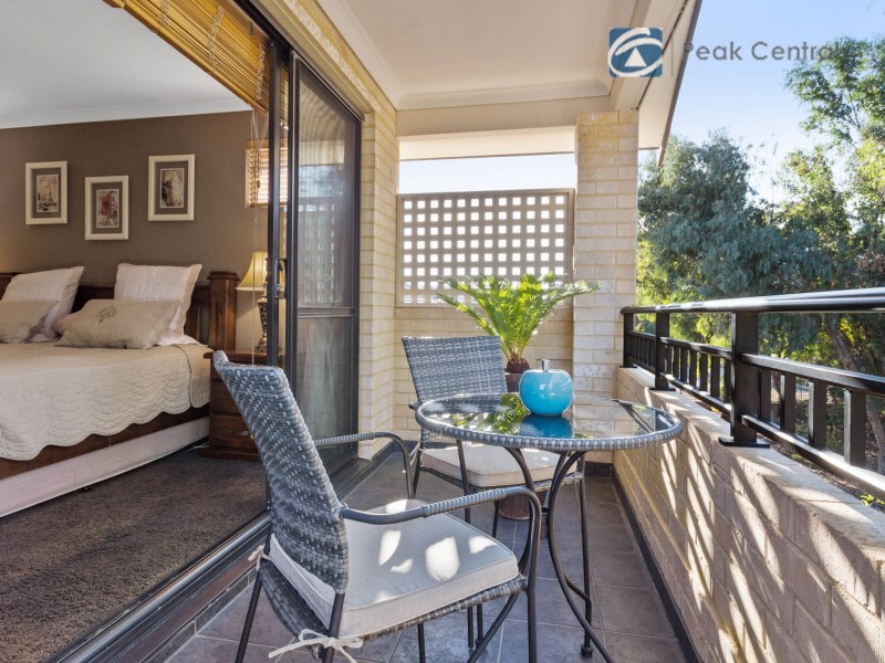 37 Paperbark Lane, Atwell WA 6164