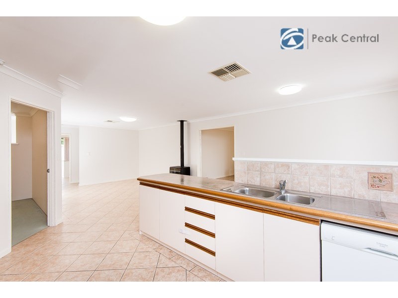 9 St Claire Gardens, Atwell WA 6164