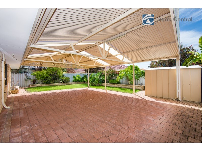 9 St Claire Gardens, Atwell WA 6164