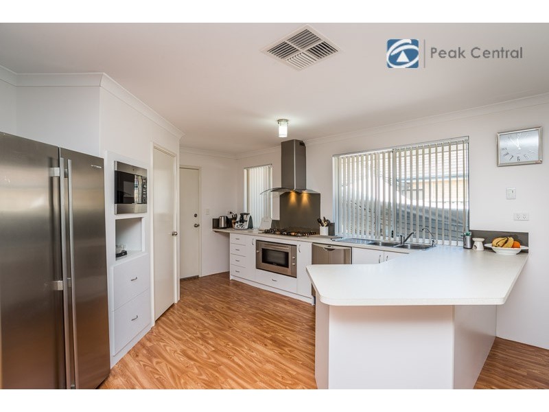 206 Lyon Road, Aubin Grove WA 6164