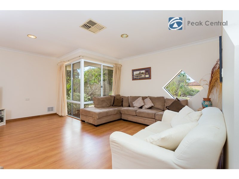 1 Gilbride Cove, Atwell WA 6164