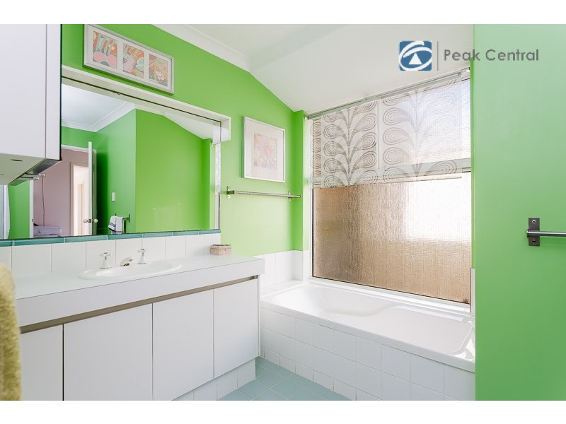 1 Gilbride Cove, Atwell WA 6164