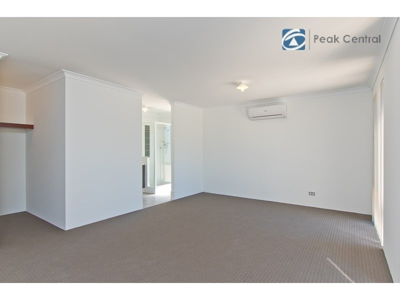 41 Bruny Meander, Wandi WA 6167