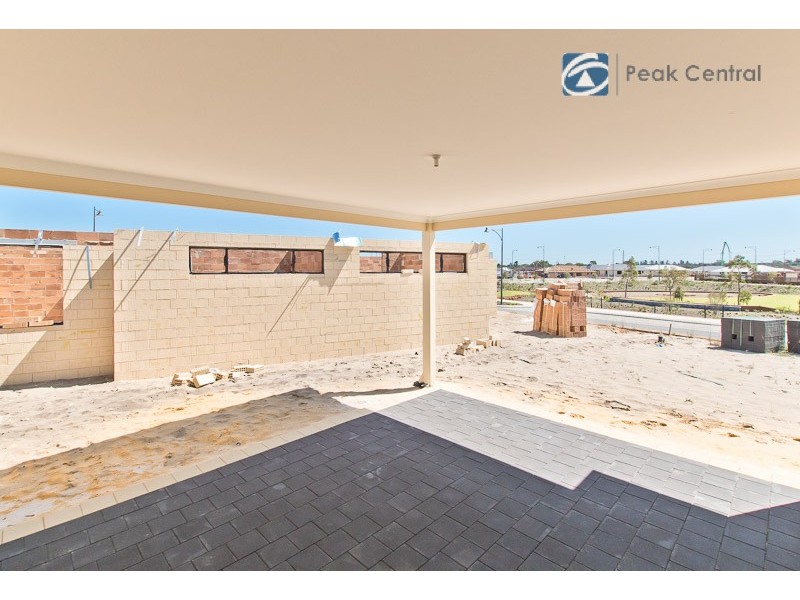 41 Bruny Meander, Wandi WA 6167