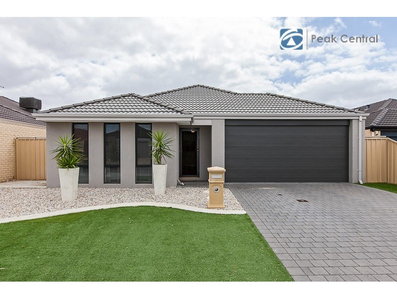 74 Comrie Road, Canning Vale WA 6155