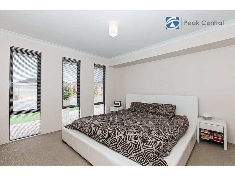 74 Comrie Road, Canning Vale WA 6155