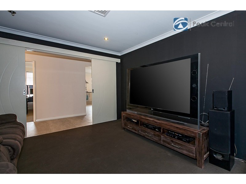 74 Comrie Road, Canning Vale WA 6155