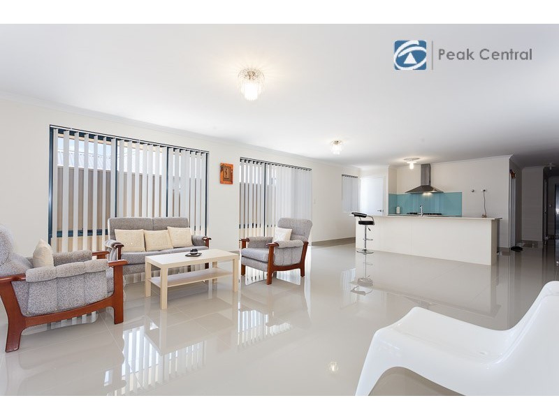 16 Apostles Corner, Wandi WA 6167