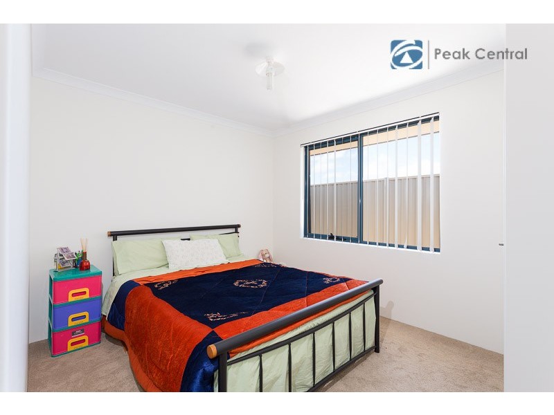 16 Apostles Corner, Wandi WA 6167