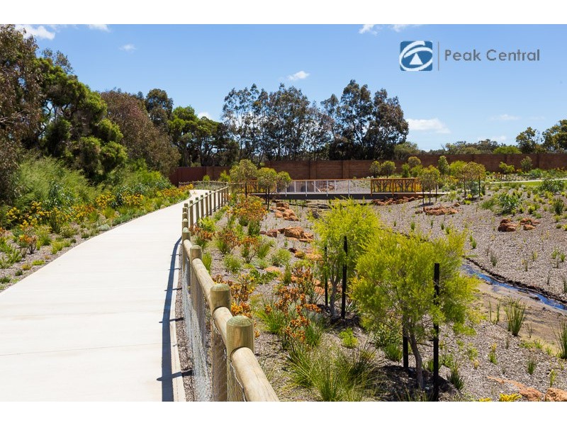 16 Apostles Corner, Wandi WA 6167